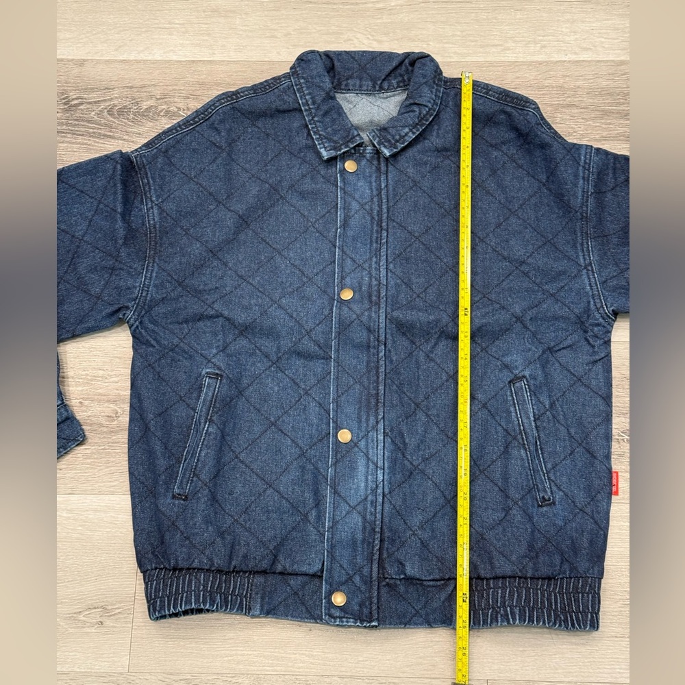 Quilted Denim Jean Jacket Brand New. Women’s medium - Picture 6 of 9